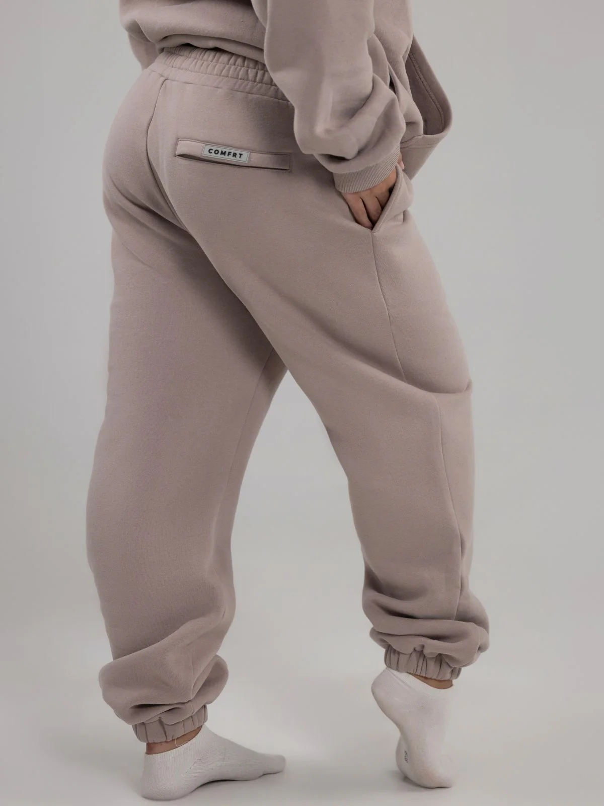 Travel Essentials Sweatpants - Pre-Order