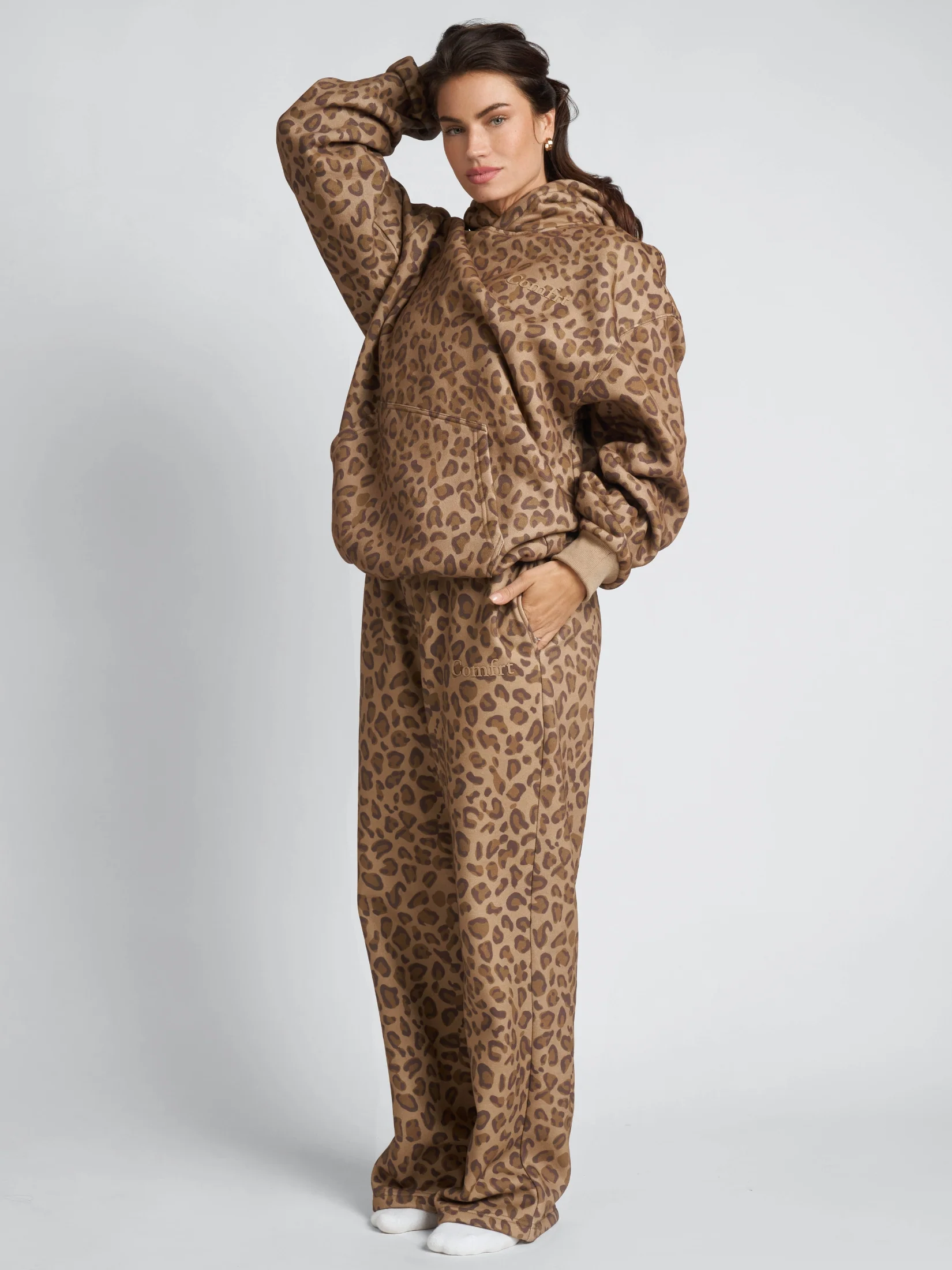 Minimalist Straight Leg Sweatpants