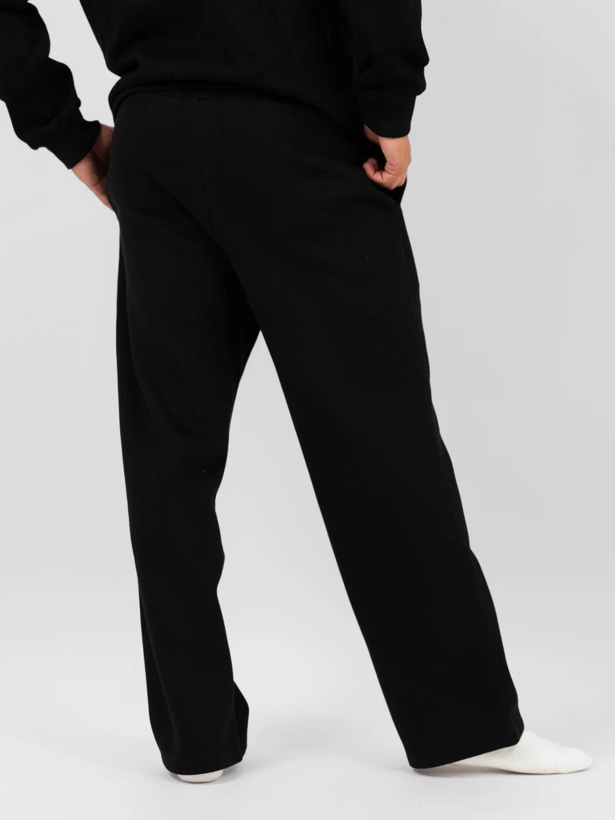 Signature Straight Leg Sweatpants 13 Signature Straight Leg Sweatpants