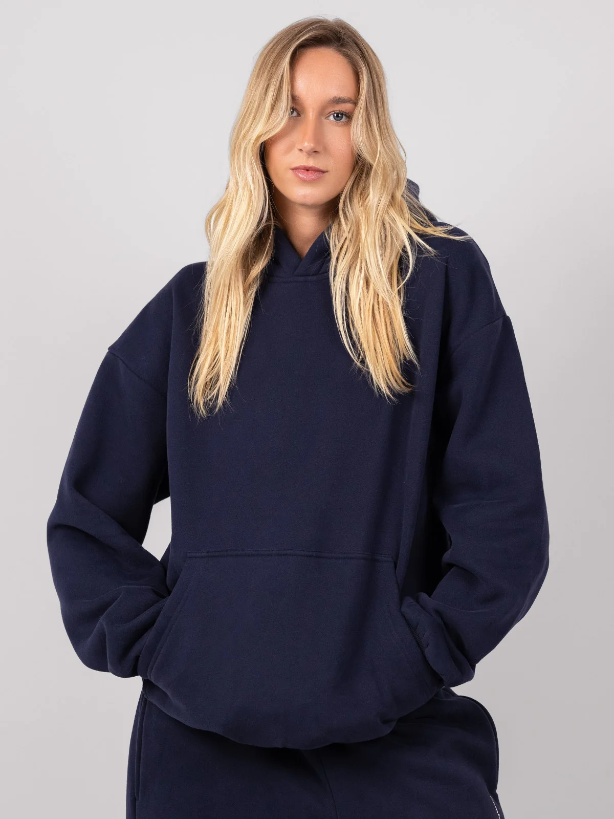 Standard Hoodie 32 Standard Hoodie