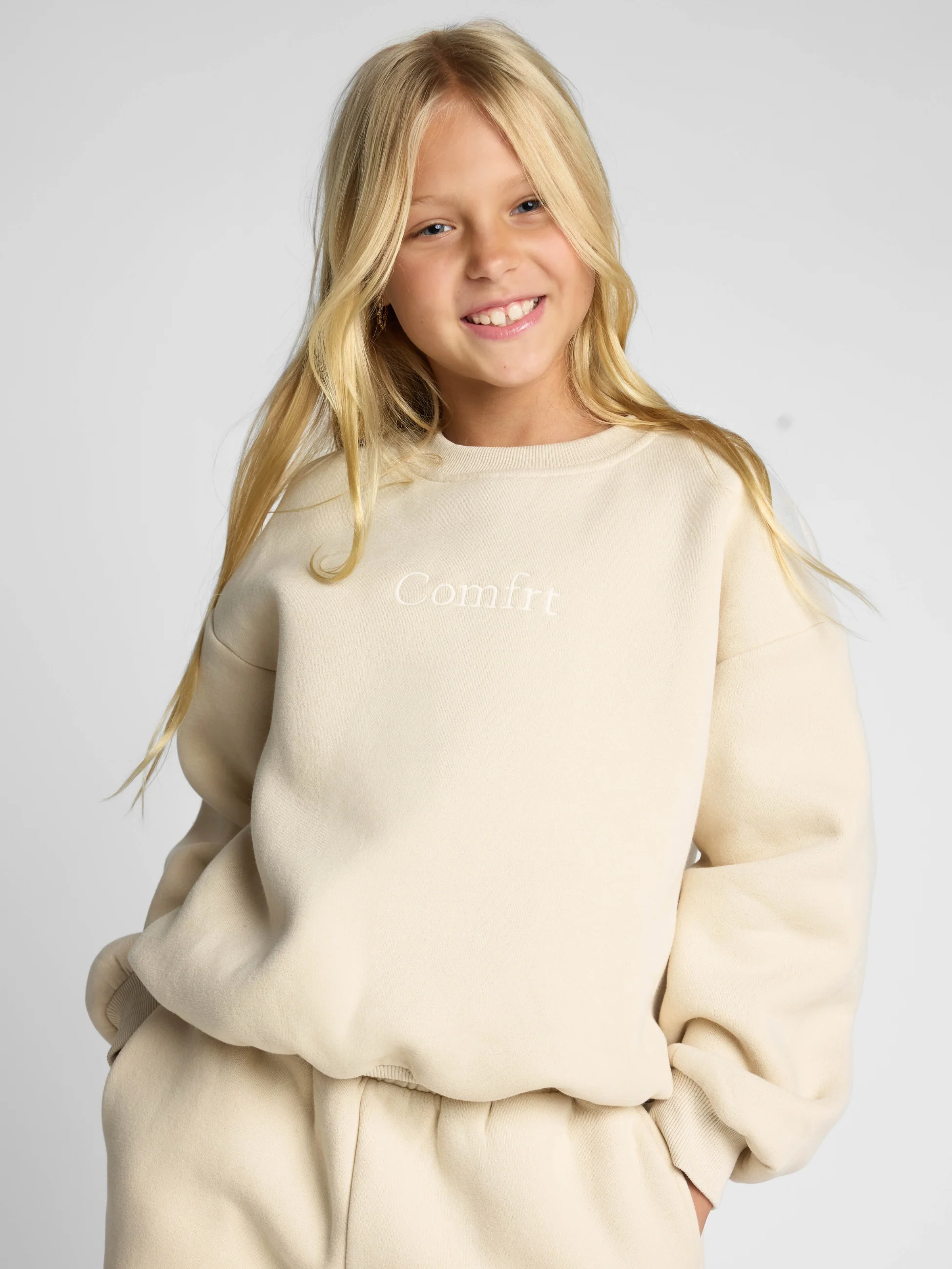 Signature Kids Crew 16 Signature Kids Crew