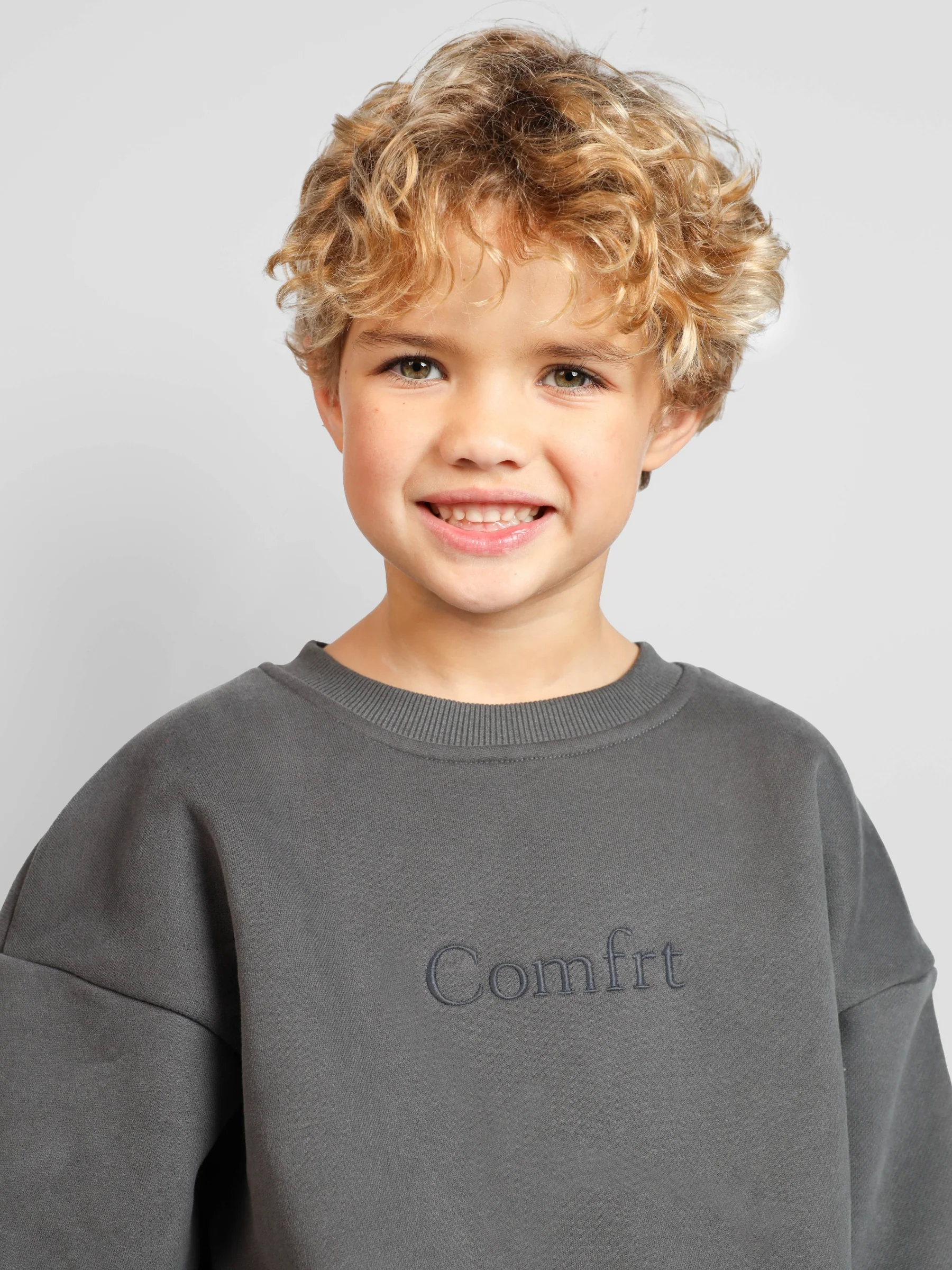 Signature Kids Crew 5 Signature Kids Crew