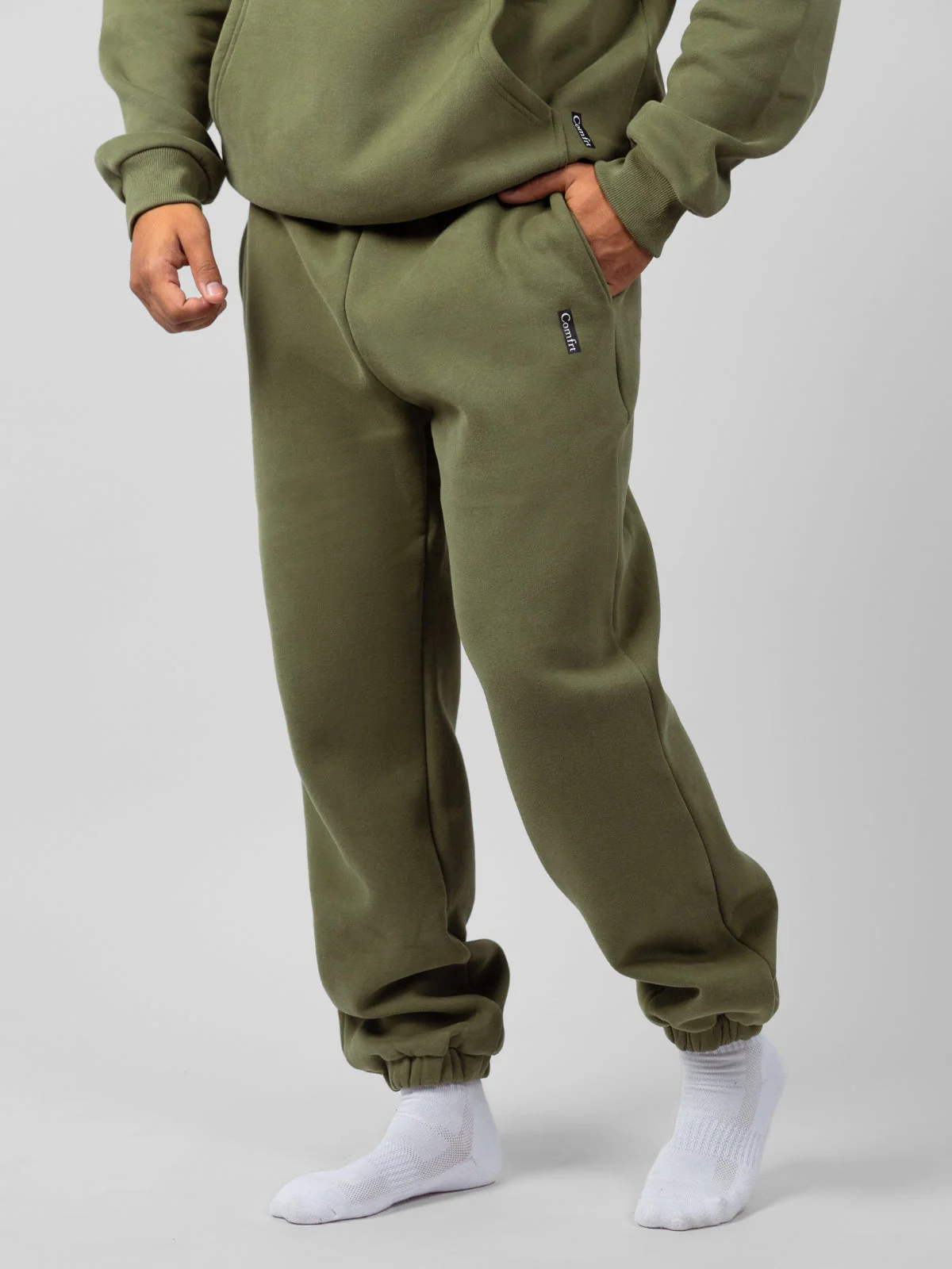 Standard Sweatpants (Farewell) 17 Standard Sweatpants (Farewell)