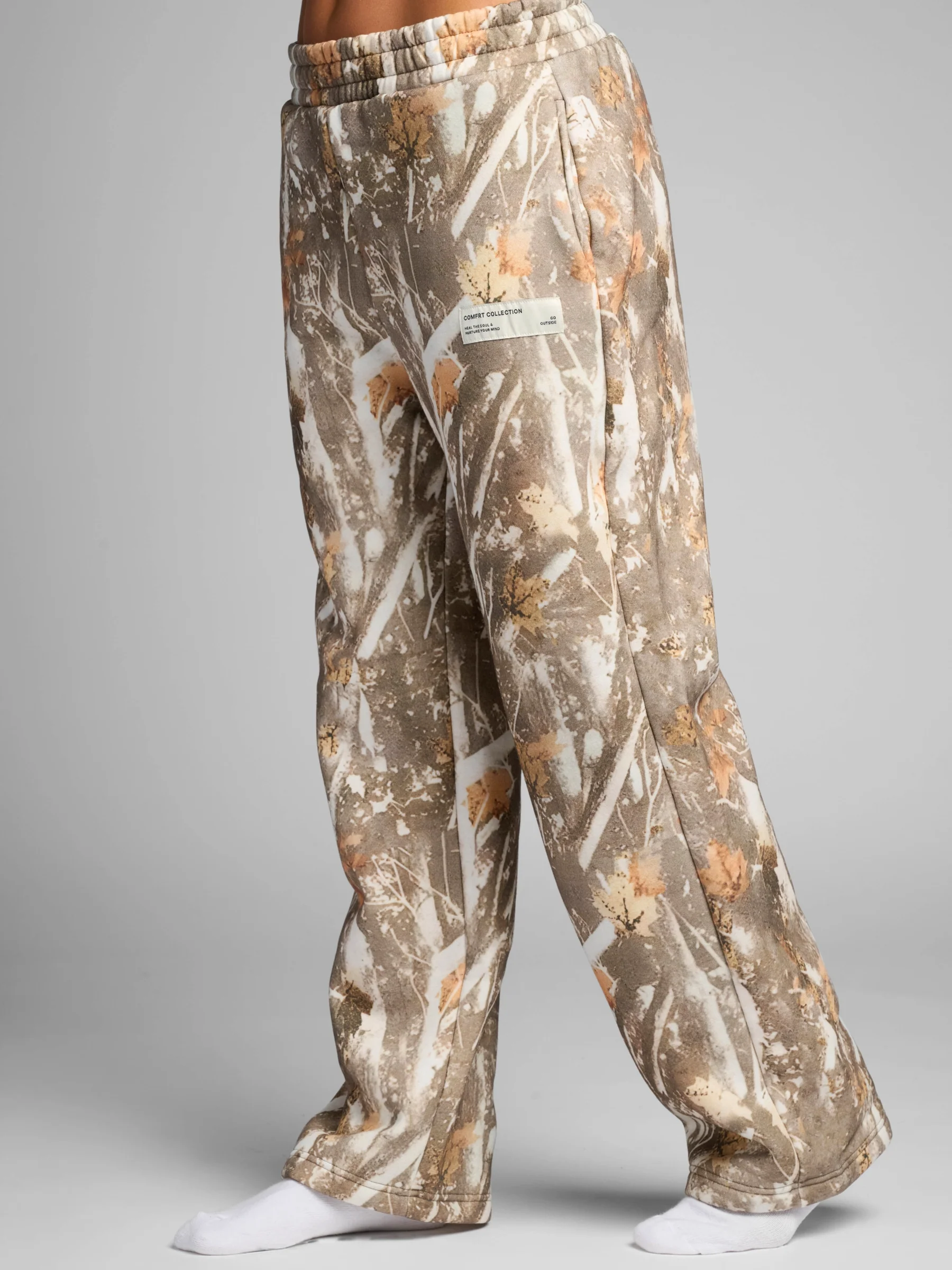 Camo Straight Leg Sweatpants - Pre Order 5 Camo Straight Leg Sweatpants - Pre Order