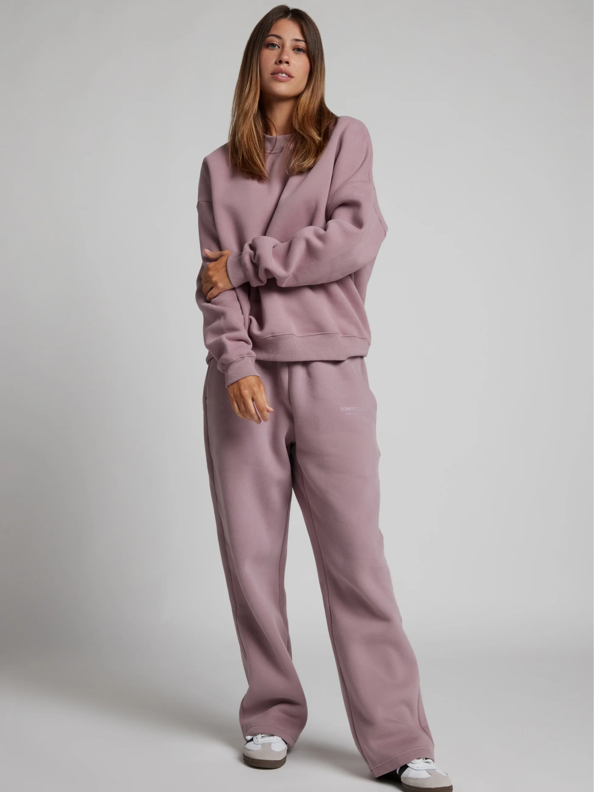 Basic Crop Crew - Pre Order 30 Basic Crop Crew - Pre Order