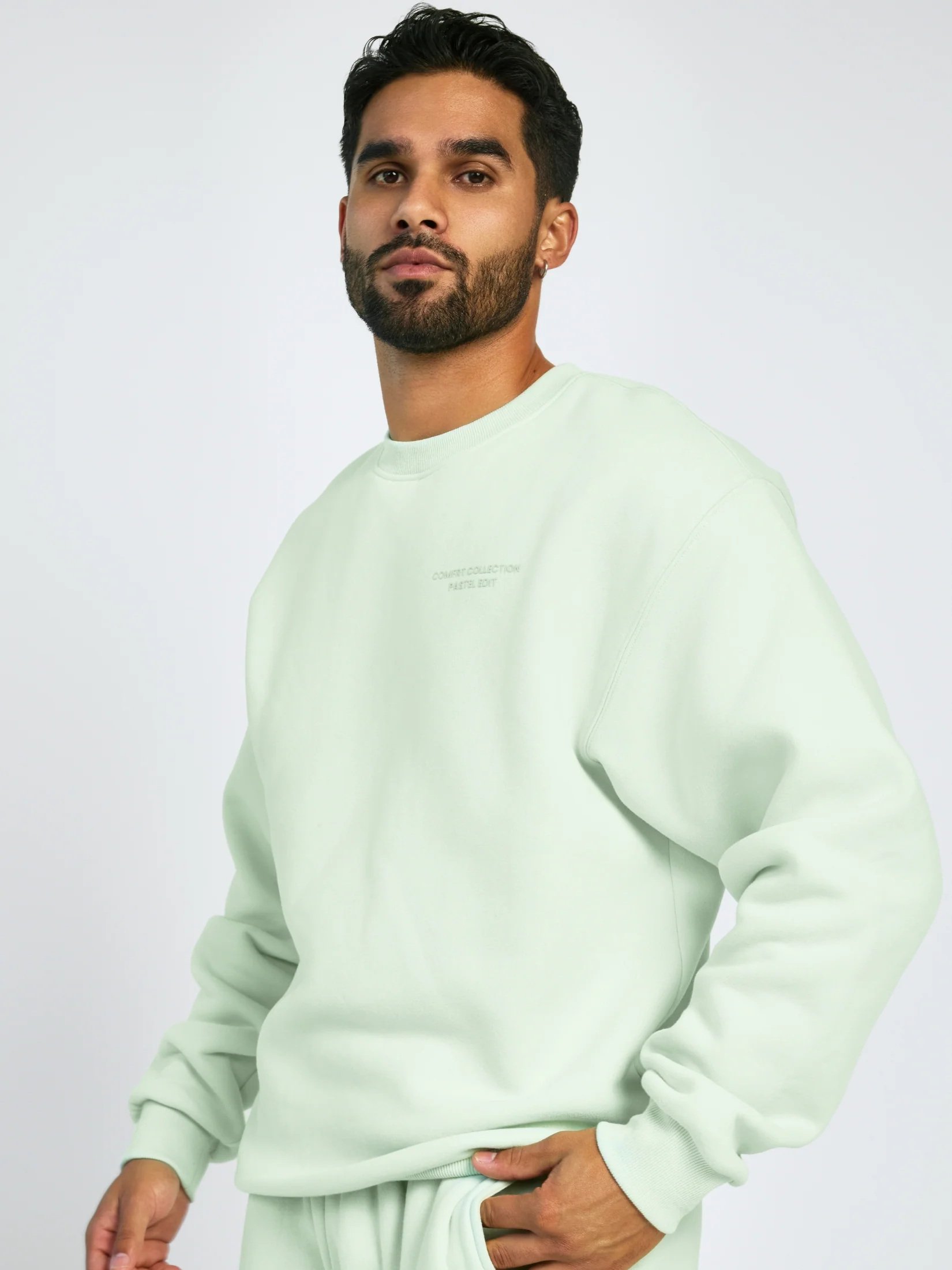 Pastel Crew - Pre-Order 23 Pastel Crew - Pre-Order