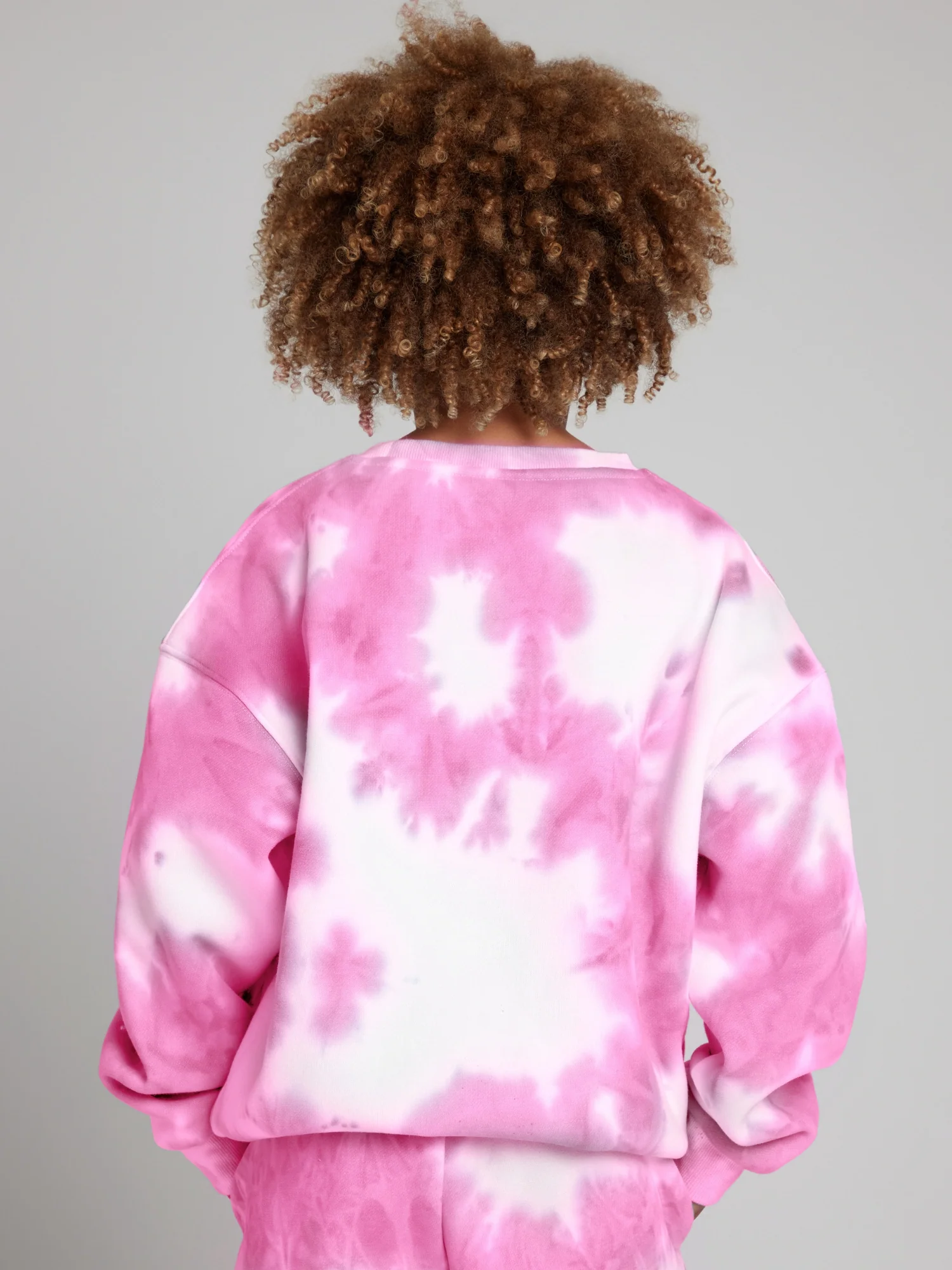 Minimalist Kids Crew - Pre-Order 4 Minimalist Kids Crew - Pre-Order