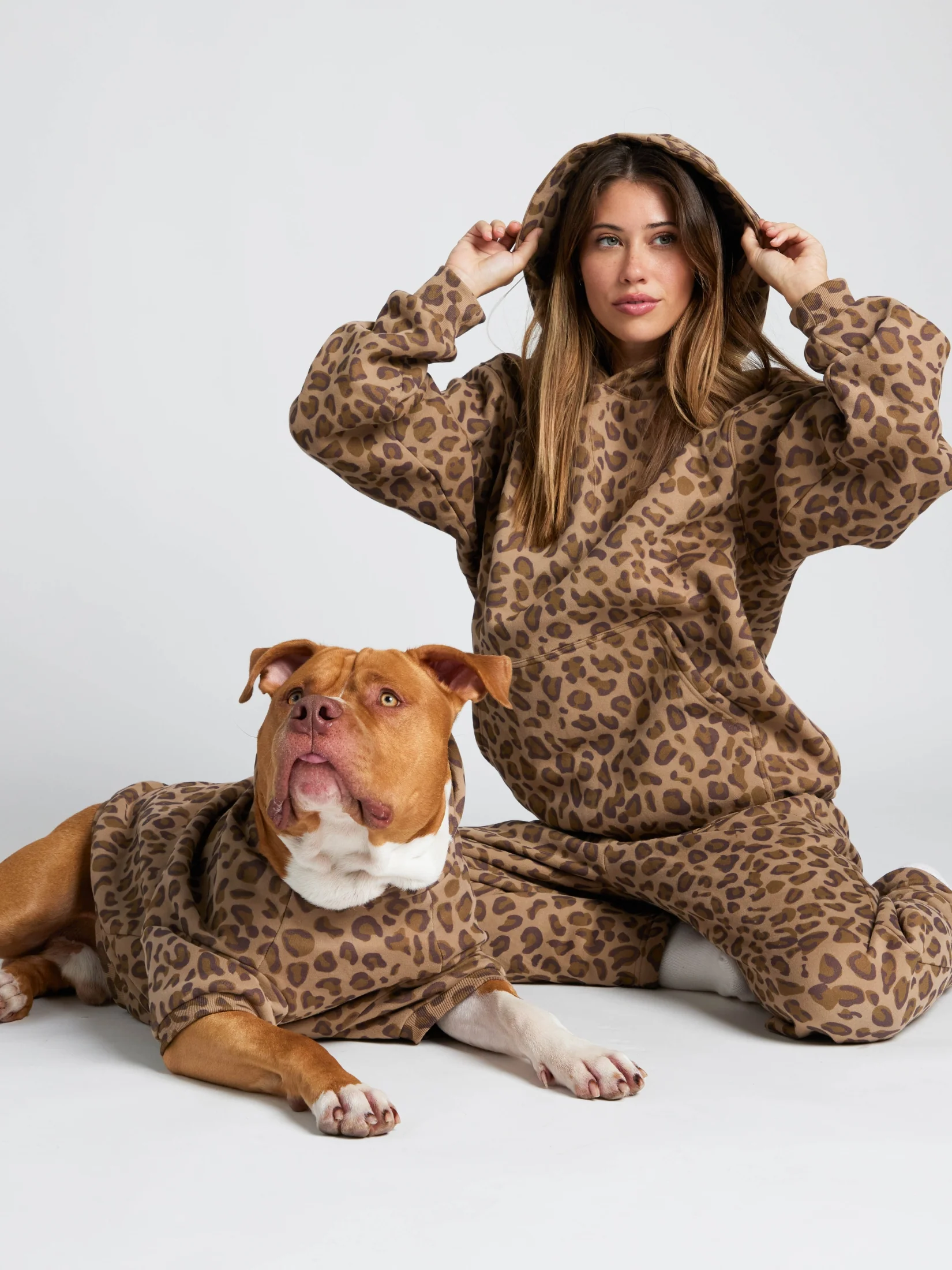 Minimalist Paw Hoodie - Pre-Order 29 Minimalist Paw Hoodie - Pre-Order