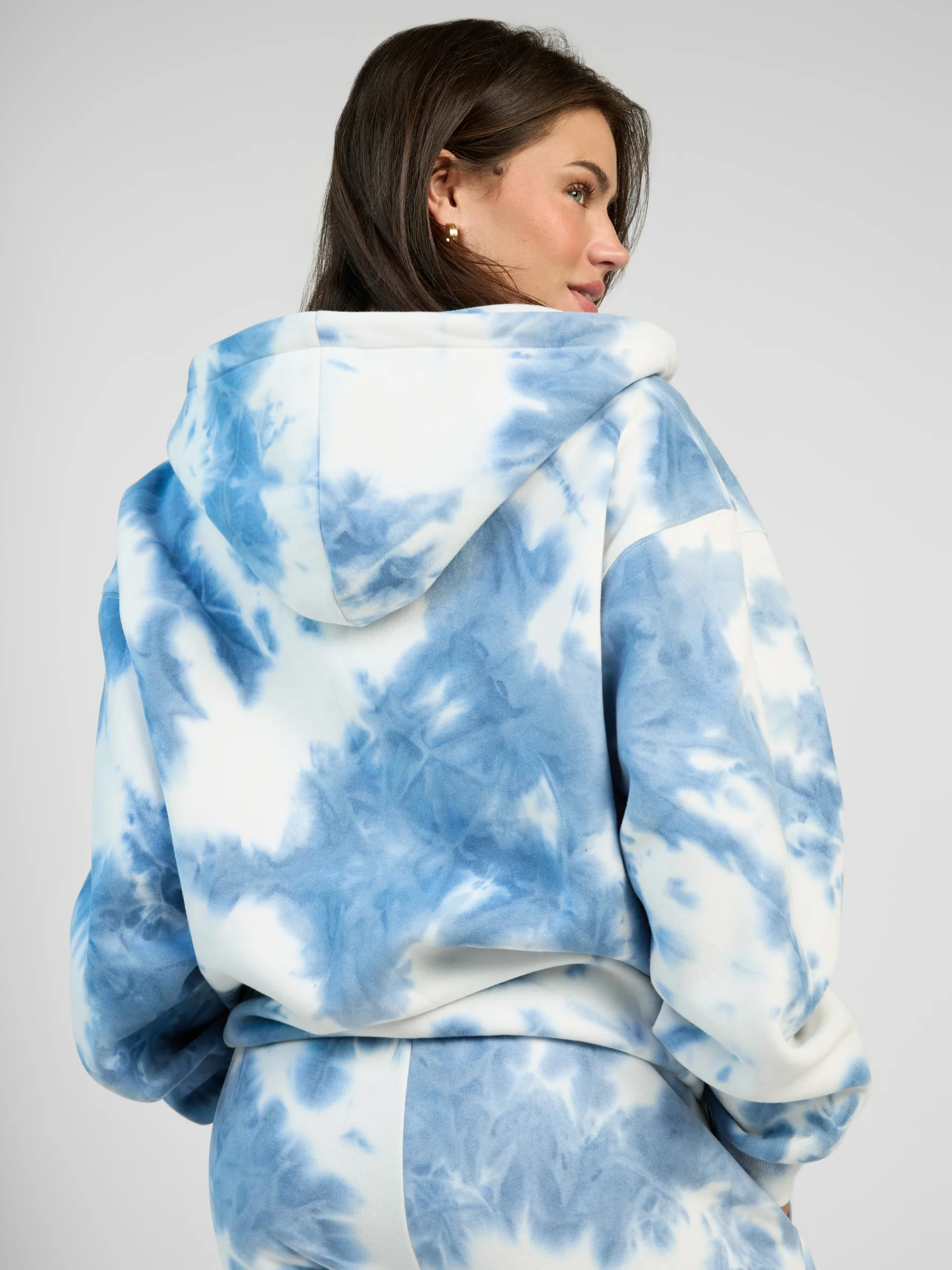 Minimalist Zip Hoodie - Pre-Order 3 Minimalist Zip Hoodie - Pre-Order