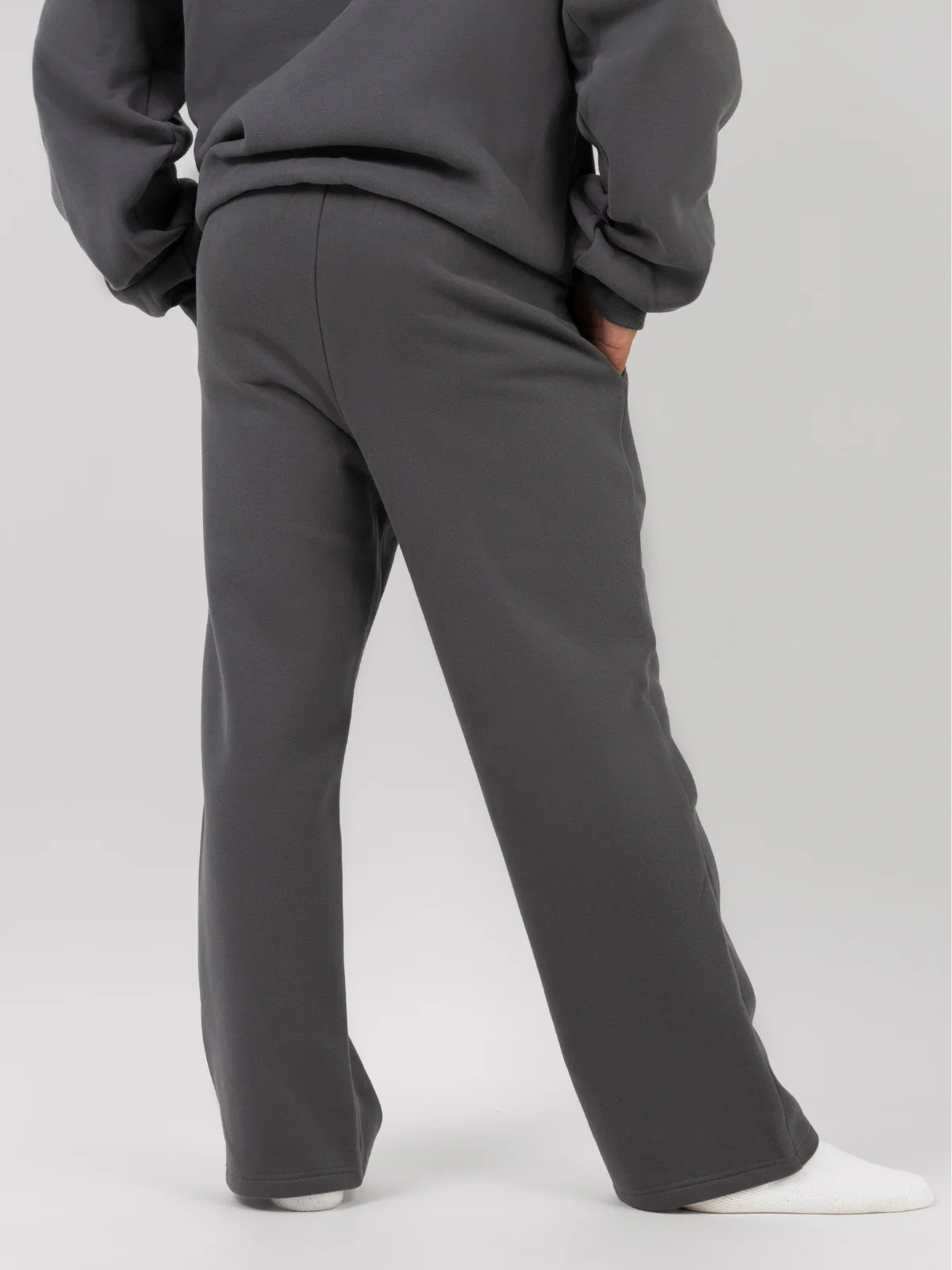 Signature Straight Leg Sweatpants - Pre-Order 24 Signature Straight Leg Sweatpants - Pre-Order