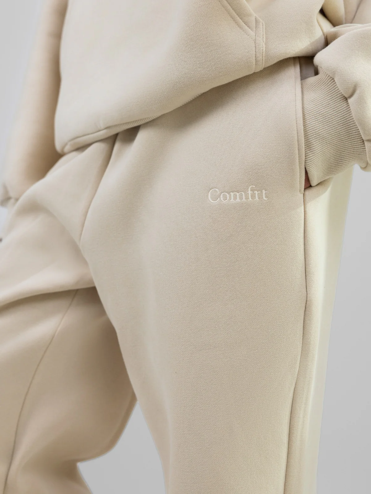 Signature Straight Leg Sweatpants - Pre-Order 8 Signature Straight Leg Sweatpants - Pre-Order