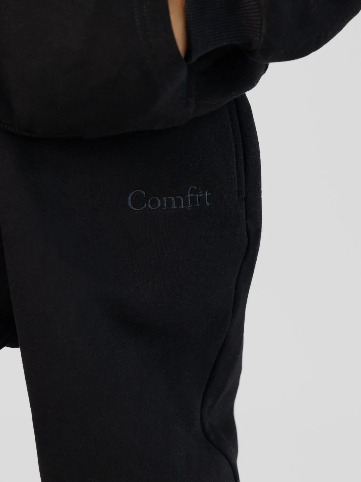 Signature Kids Sweatpants - Pre-Order 9 Signature Kids Sweatpants - Pre-Order